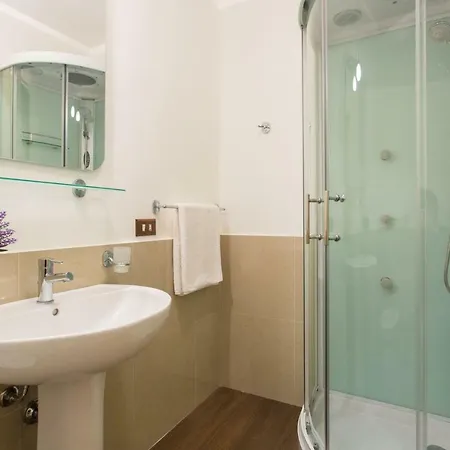 Porta Carolina Bed & Breakfast 2*